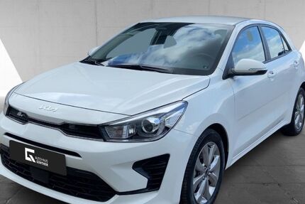 Kia Rio 17.092 km 15.590 &euro; Hamburg 22159