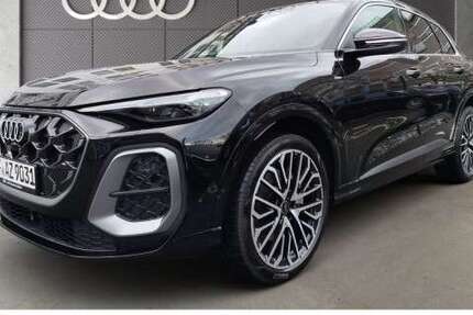 Audi Q5 9.900 km 62.680 &euro; Frankfurt 60314