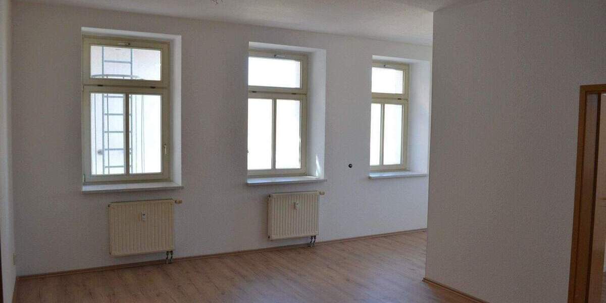 Etagenwohnung Altenburg Südost - 2 Zimmer, 54 m&sup2;, 275&euro; | Angebot:25627215