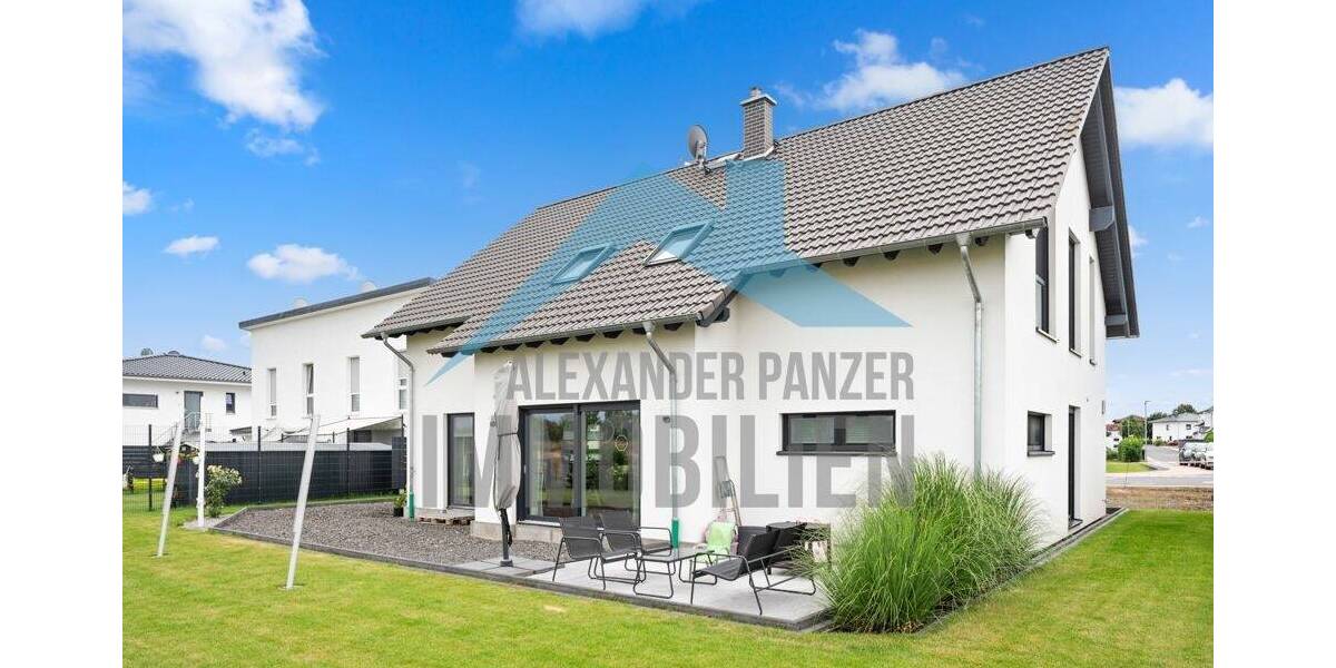 Einfamilienhaus Fritzlar - 5 Zimmer, 220 m&sup2;, 599.500&euro; | Angebot:25705717