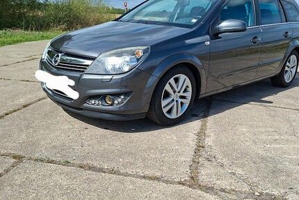 Opel Astra 172.400 km 2.900 &euro; Hoogstede 49846