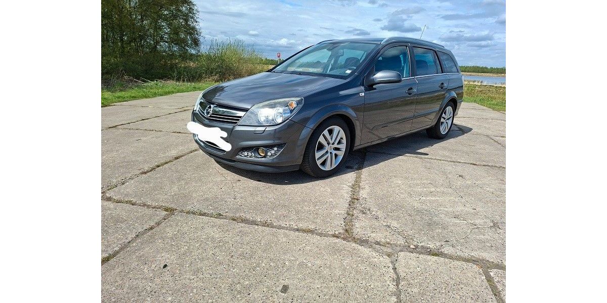 Opel Astra 172.400 km 2.900 &euro; Hoogstede 49846