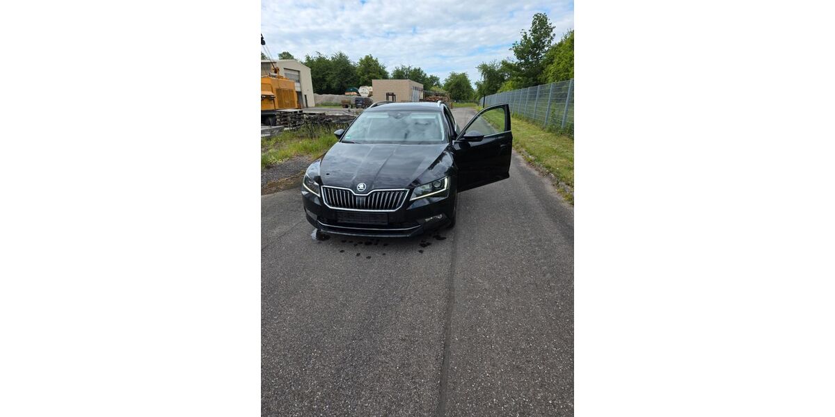 Skoda Superb 145.722 km 16.100 &euro; Sulzburg 79295