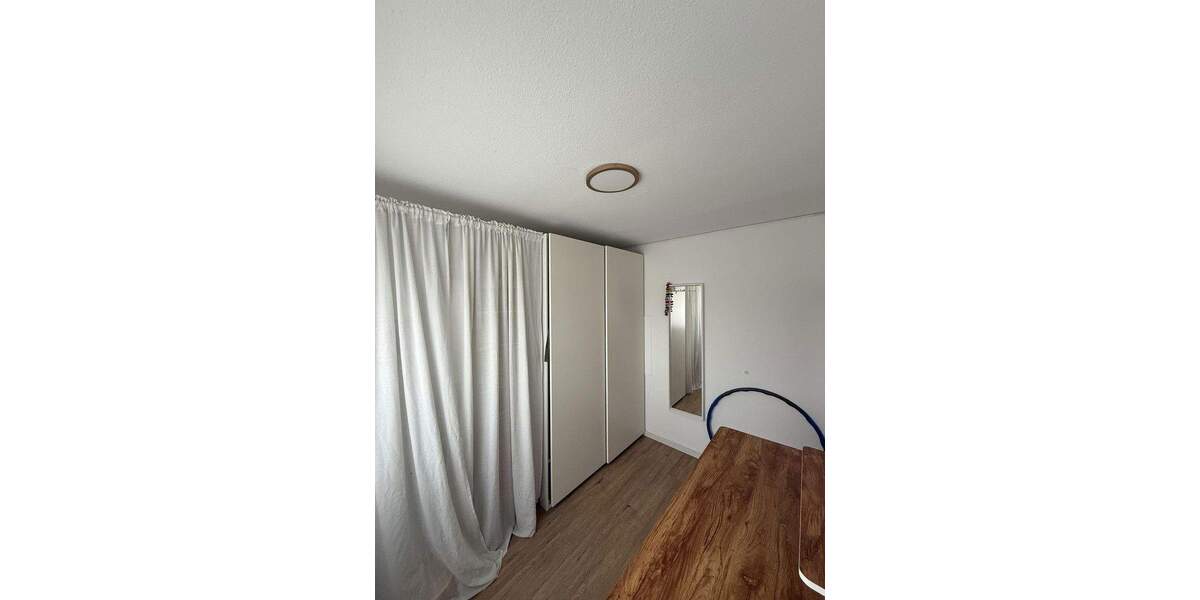 Etagenwohnung Stuttgart-Plieningen Plieningen - 3 Zimmer, 84 m&sup2;, 945&euro; | Angebot:24873594