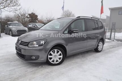 VW Touran 125.000 km 10.480 &euro; Ahrensbök 23623