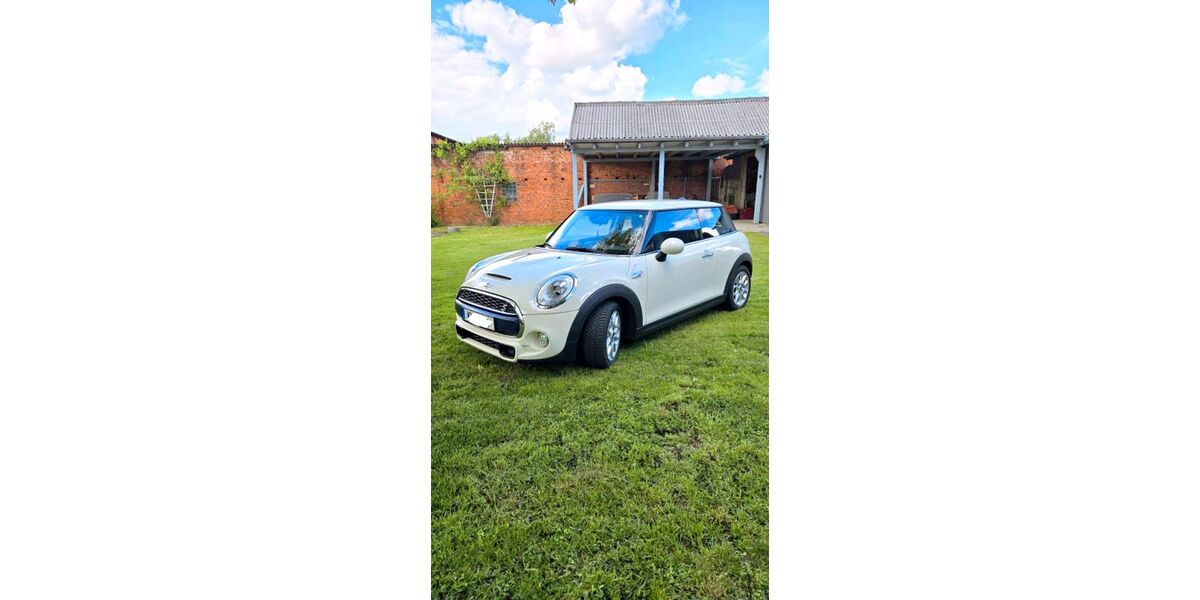 Mini Cooper S 75.995 km 12.990 &euro; Bad Bevensen 29549