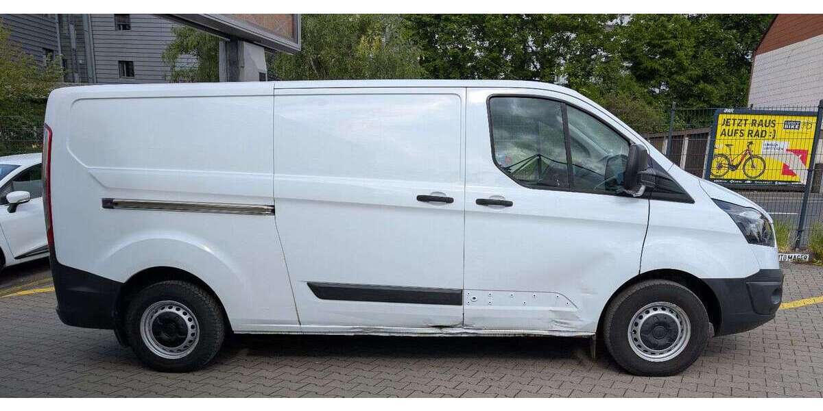 Ford Transit Custom 250.000 km 4.950 &euro; Würzburg 97078