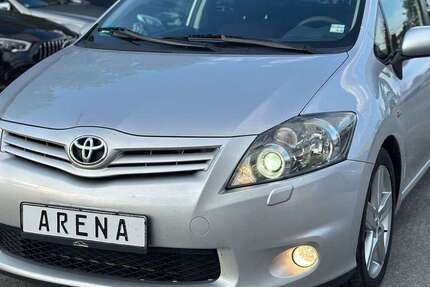 Toyota Auris 299.990 km 4.899 € Nürnberg 90431