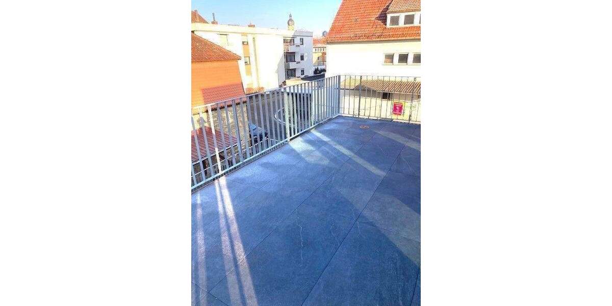 Etagenwohnung Würzburg Heidingsfeld - 2 Zimmer, 70 m&sup2;, 395.000&euro; | Angebot:25336196