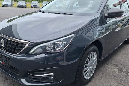 Peugeot 308 84.500 km 6.990 &euro; Mitterteich 95666