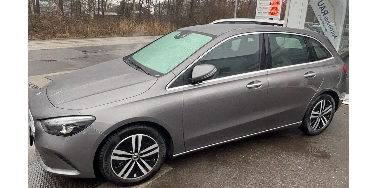 Mercedes-Benz B 200 7.685 km 27.990 &euro; Brunsbüttel 25541
