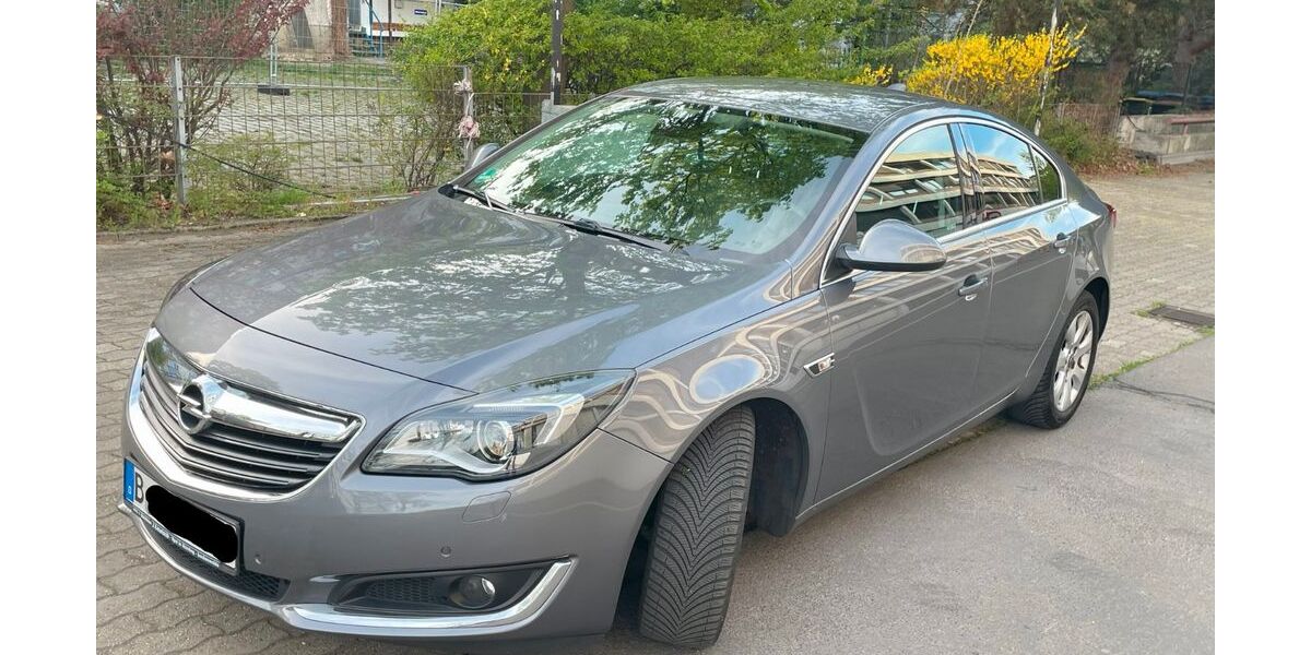 Opel Insignia 81.000 km 9.200 &euro; Berlin 14197