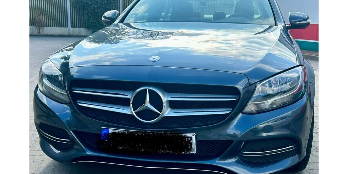Mercedes-Benz C 250 194.000 km 14.000 &euro; Bönningstedt 25474