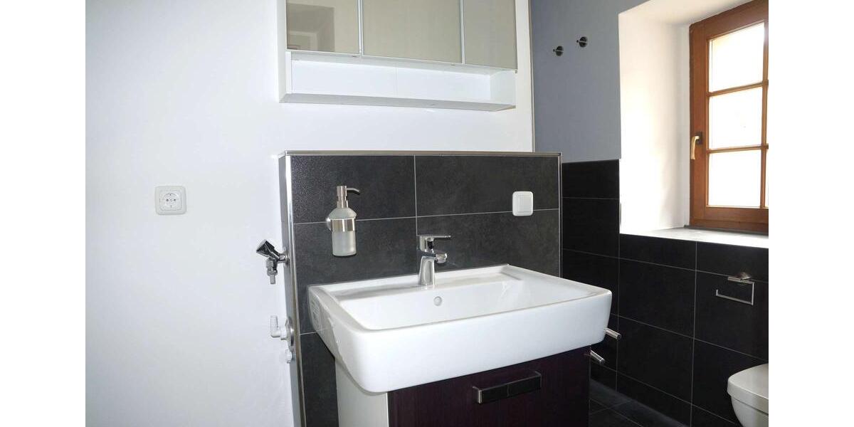 Erdgeschoßwohnung Grimma - 3 Zimmer, 93 m&sup2;, 800&euro; | Angebot:26662898