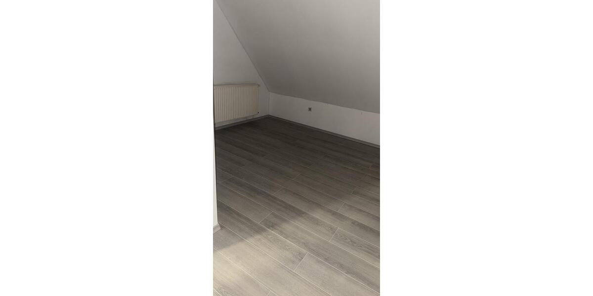 Wohnung zu vermieten 3 zimmer