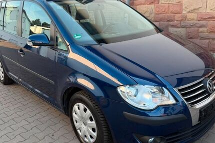 VW Touran 173.600 km 6.300 &euro; Worms 67551