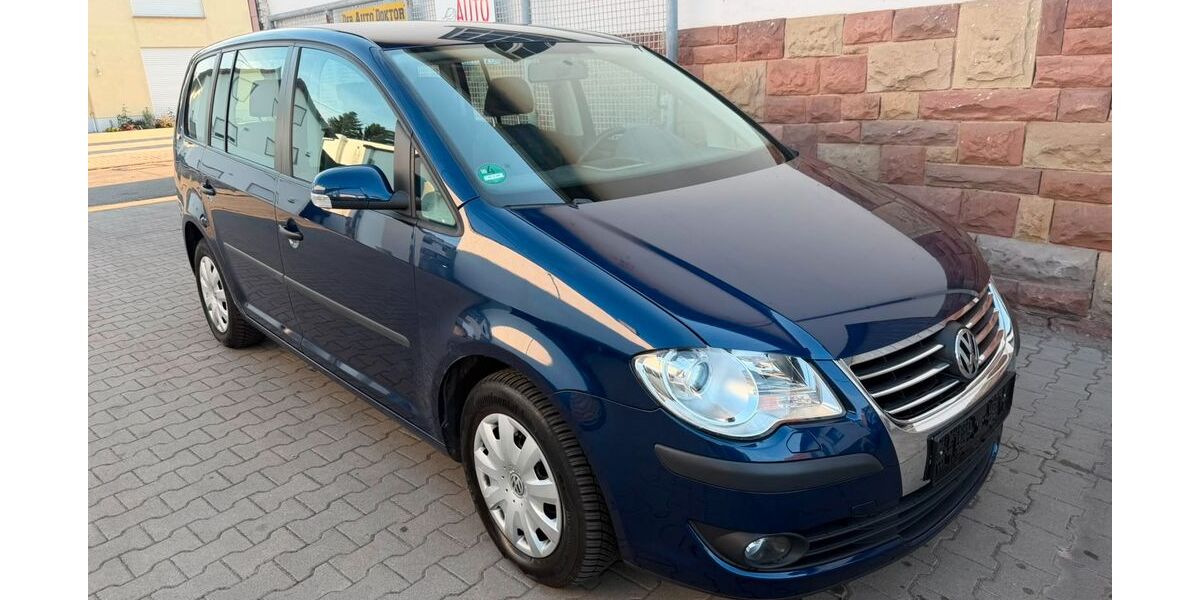 VW Touran 173.600 km 6.300 &euro; Worms 67551