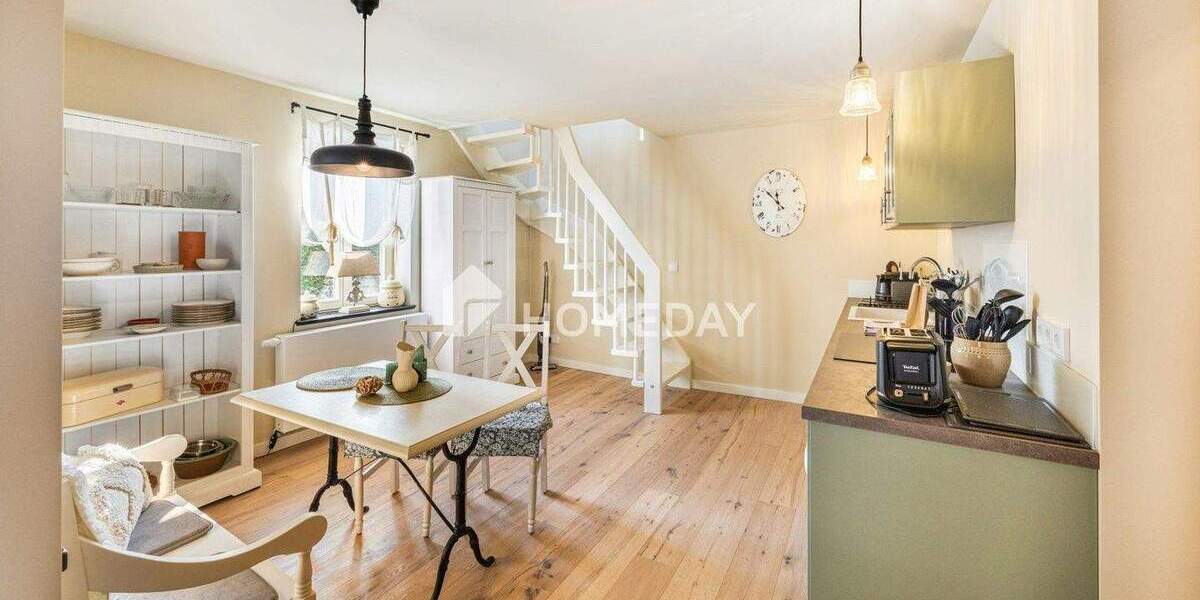 Mehrfamilienhaus, Wohnhaus Pudagla - 9 Zimmer, 250 m&sup2;, 885.000&euro; | Angebot:25694132