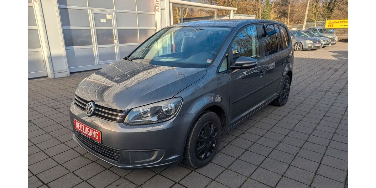 VW Touran 147.496 km 9.490 &euro; Fulda 36043