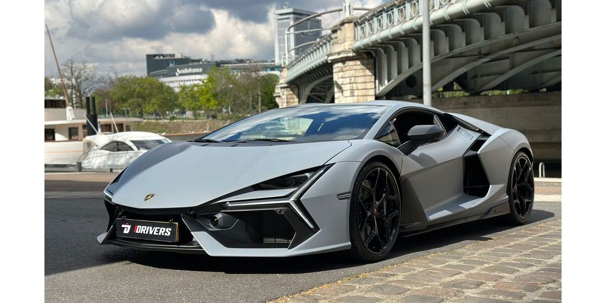 Lamborghini Revuelto 3.900 km 630.700 € Stamsried 93491