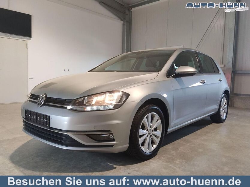 VW Golf 95.300 km 15.990 € Wörth an der Donau 93086