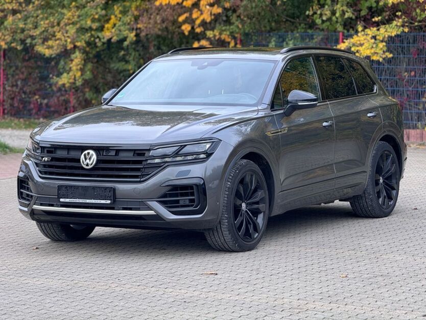 VW Touareg 361.000 km 25.900 € Windhausen 37539