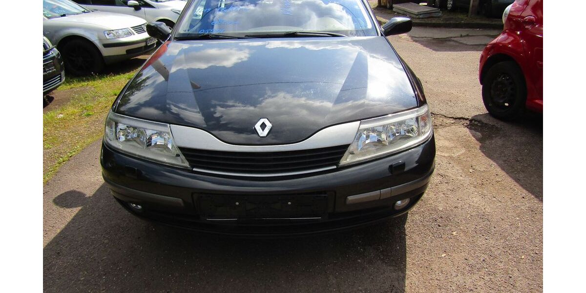 Renault Laguna 68.396 km 2.490 &euro; Halle 06130
