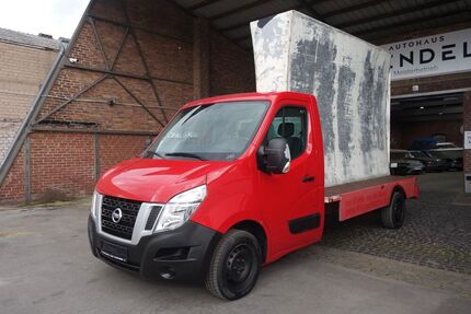 Nissan NV400