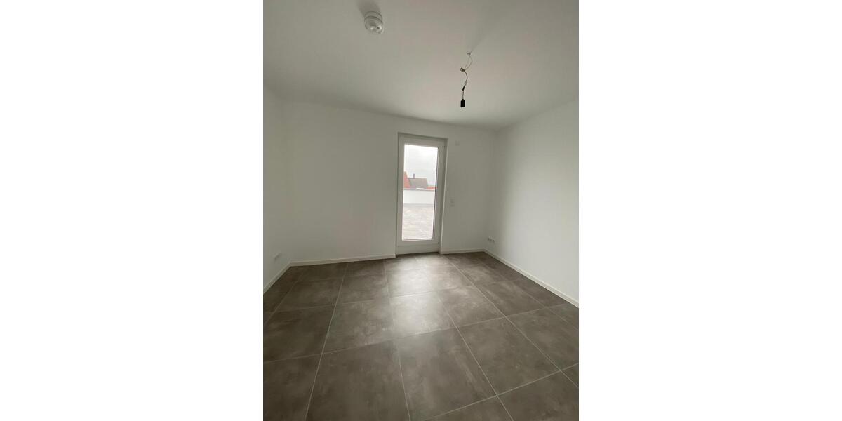 Einfamilienhaus Erlensee - 5 Zimmer, 134 m&sup2;, 1.750&euro; | Angebot:23858154