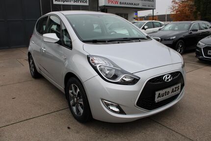 Hyundai ix20 16.332 km 12.990 &euro; Schwetzingen 68723