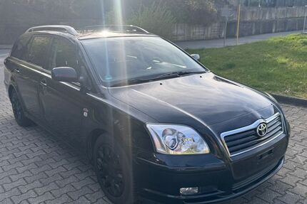 Toyota Avensis 260.000 km 1.390 &euro; Wetter Ruhr 58300