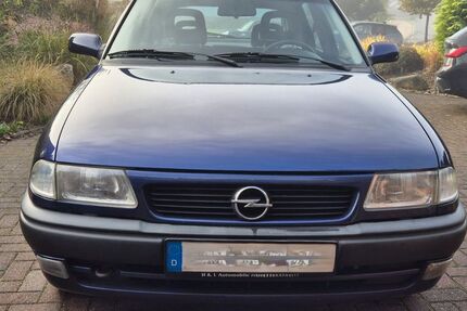 Opel Astra 71.500 km 1.750 € Staufenberg 34355