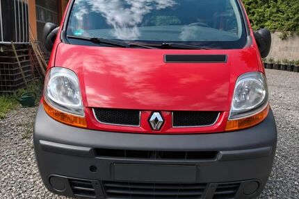 Renault Trafic 193.821 km 6.900 &euro; Billigheim 74842