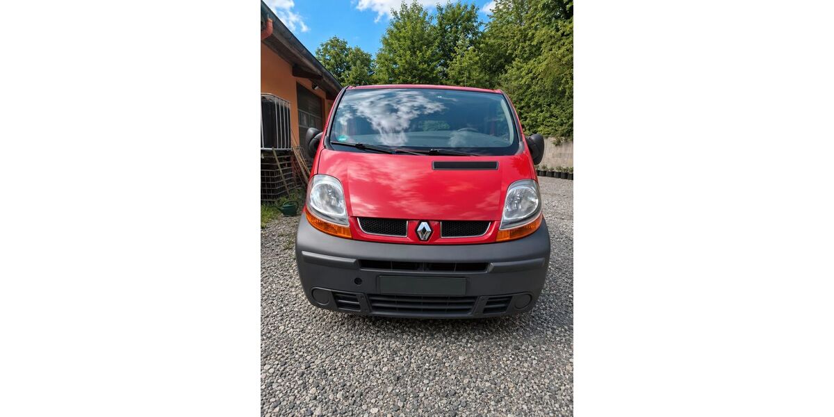 Renault Trafic 193.821 km 6.900 &euro; Billigheim 74842