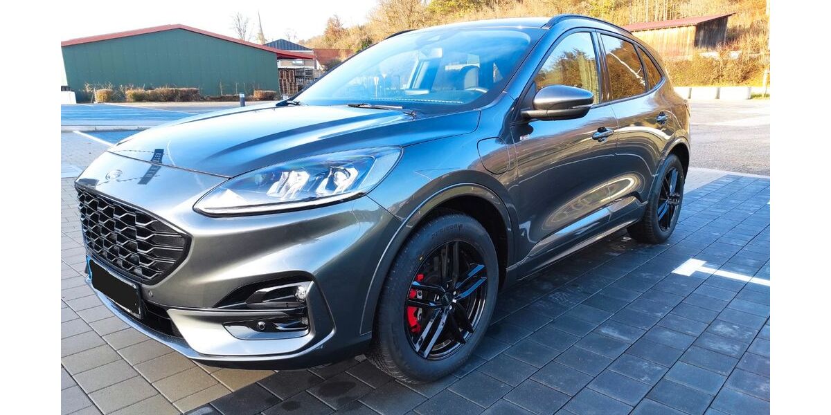 Ford Kuga 51.000 km 24.900 &euro; Hollstadt 97618