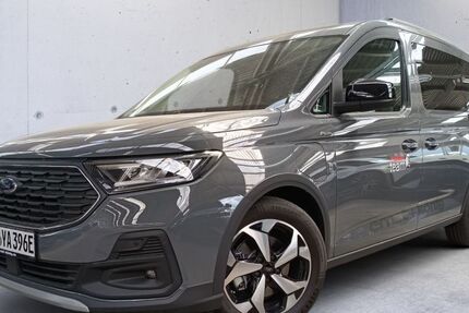 Ford Tourneo Connect 22.000 km 35.590 &euro; Freiburg im Breisgau 79108