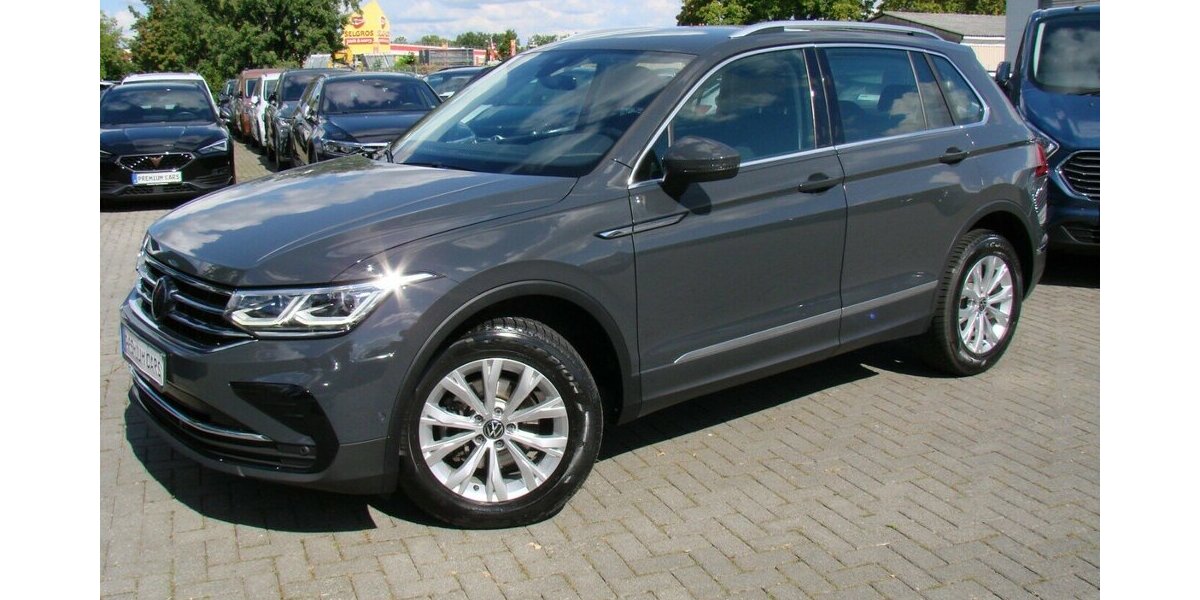 VW Tiguan 1.5TSI Elegance IQ.DRIVE ACC Navi Kamera 37.339 km 29.980 &euro; Falkensee 14612