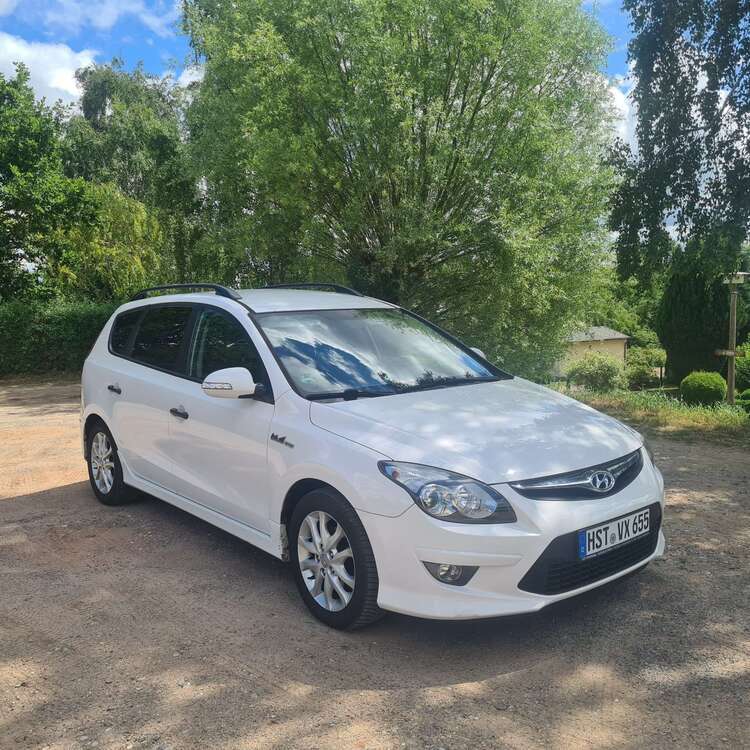 Hyundai i30 153.000 km 4.200 € Bad Sülze 18334