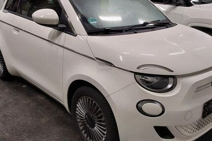 Fiat 500 15.381 km 14.950 &euro; Friedewald 36289