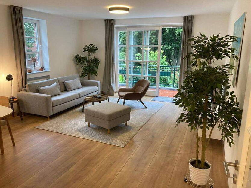 Wunderschöne 3-Zimmer Wohnung in Düsseldorf-Kaiserswerth mit TG Platz Provisionsfrei