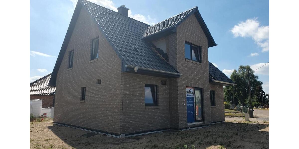 Einfamilienhaus Trebbin - 4 Zimmer, 155 m&sup2;, 590.000&euro; | Angebot:26933008
