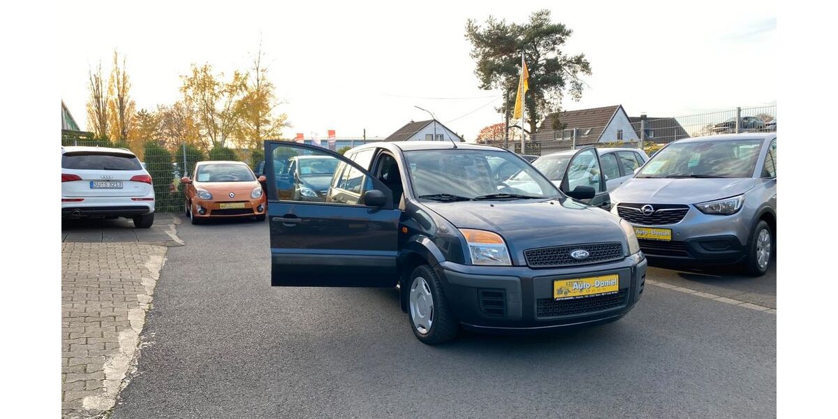 Ford Fusion 171.000 km 2.200 &euro; Bonn 53227