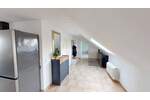 Etagenwohnung Rostock Dierkow-Neu - 2 Zimmer, 105 m&sup2;, 1.155&euro; | Angebot:25837652