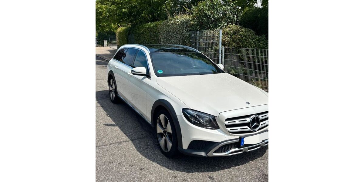 Mercedes-Benz E 220 191.000 km 20.300 &euro; Alsbach-Hähnlein 64665
