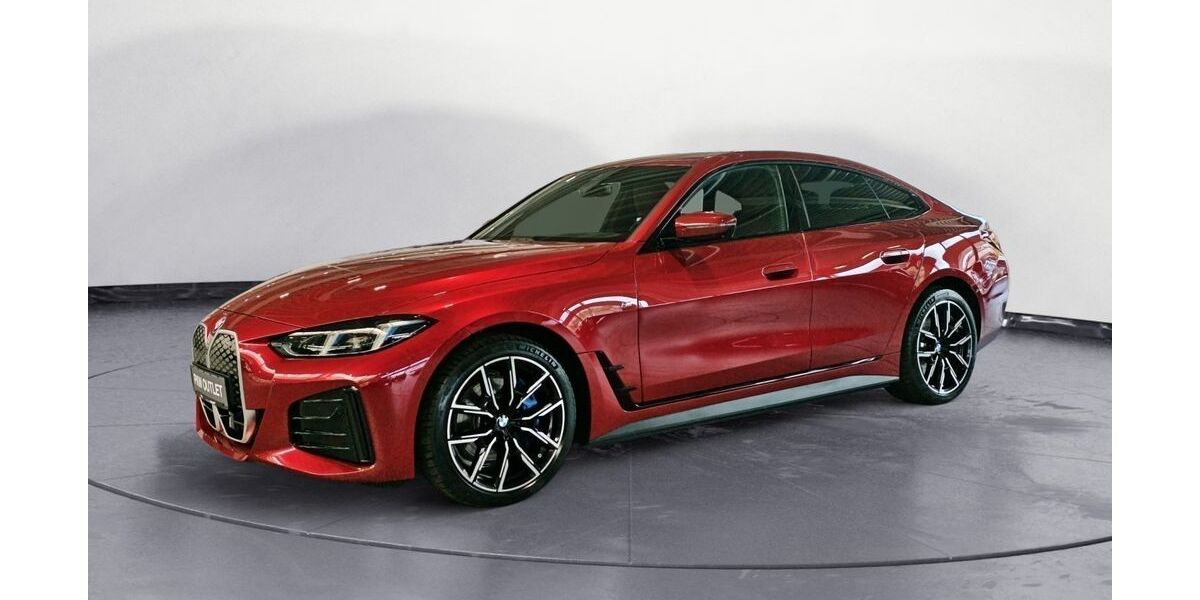 BMW i4 17.999 km 45.830 &euro; Tuttlingen 78532
