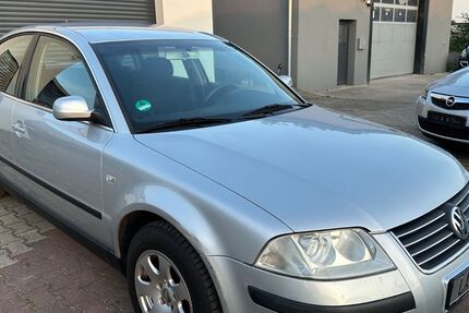 VW Passat 99.000 km 3.690 € Gundelsheim 74831