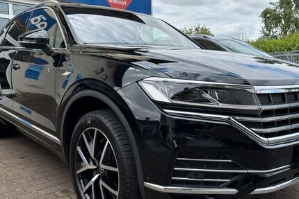 VW Touareg 17.729 km 58.790 &euro; Hungen 35410