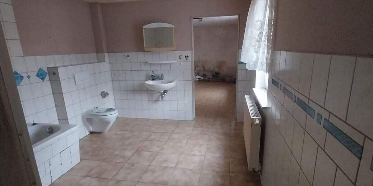 Einfamilienhaus Bad Muskau Köbeln - 6 Zimmer, 148 m&sup2;, 135.000&euro; | Angebot:25814276