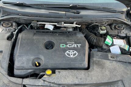 Toyota Avensis 356.736 km 3.600 &euro; Troisdorf 53840