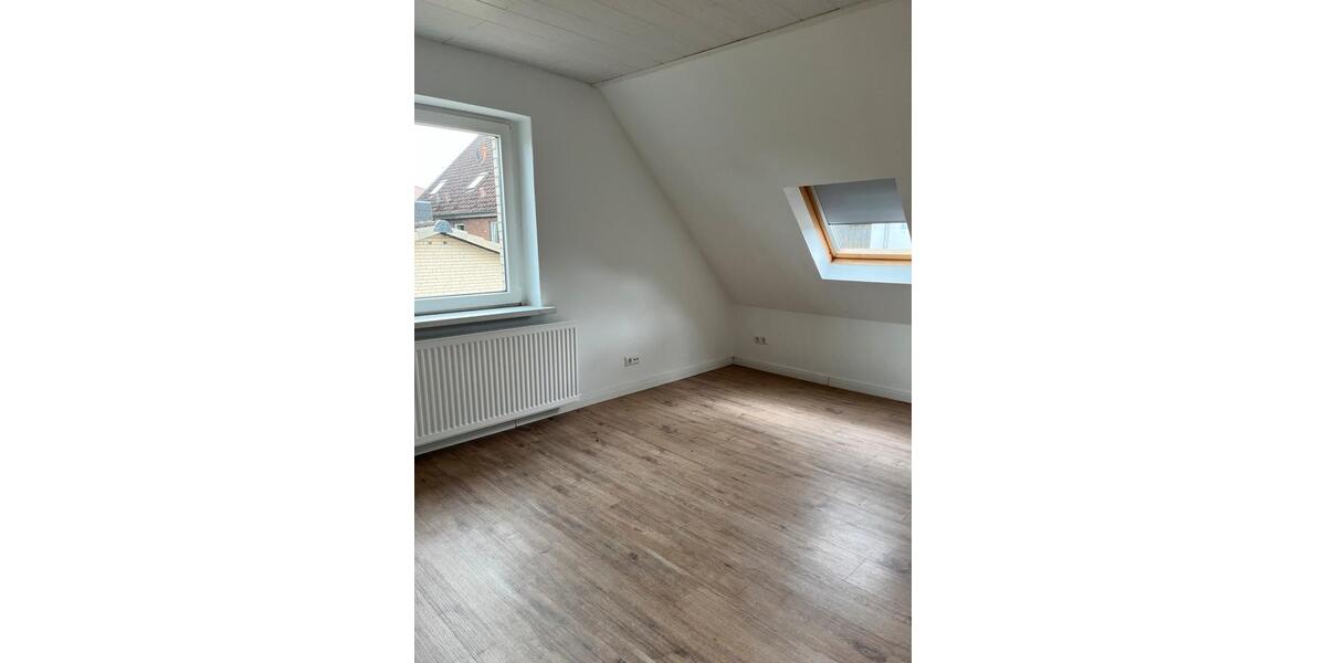 Doppelhaushälfte Kaltenkirchen - 3.5 Zimmer, 85 m&sup2;, 229.000&euro; | Angebot:26946656